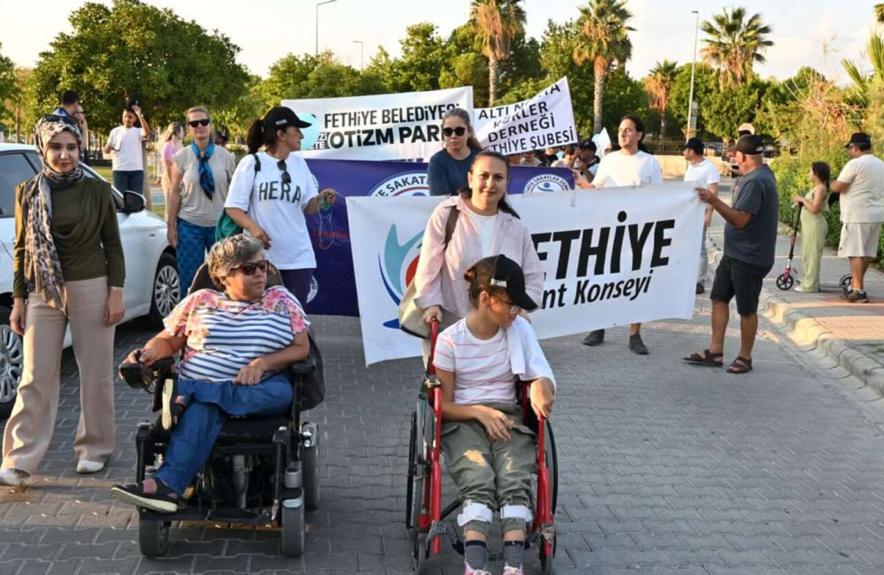 Fethiye’de “Sokaklar Hepimizin” Etkinliğiyle Erişilebilir Kent Yaşamına Dikkat Çekildi 1